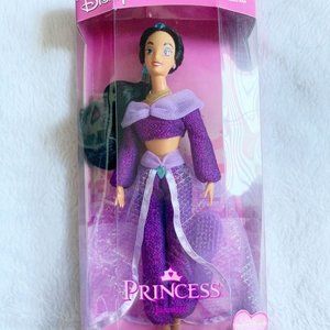 VINTAGE Disney Princess Jasmine Doll with Purple Outfit in Box Collectible.